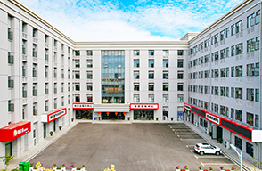 湖南萬通汽車技工學校_學校圖書室